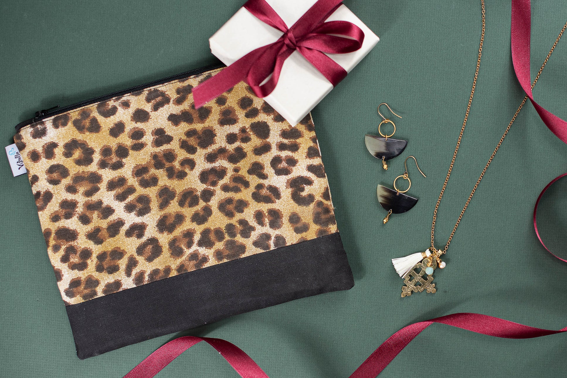 Vi Bella's Christmas Gift Guide