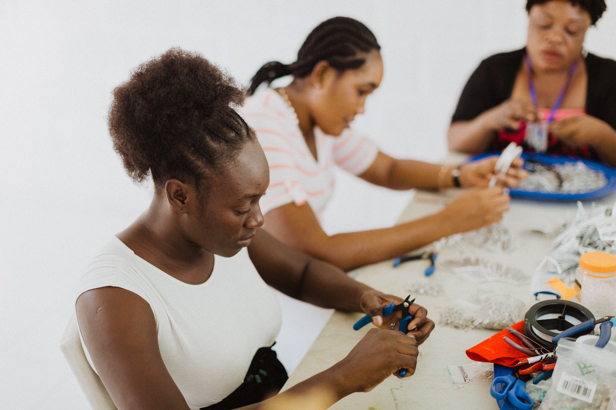 5 Ways to Fight Poverty Close to Home