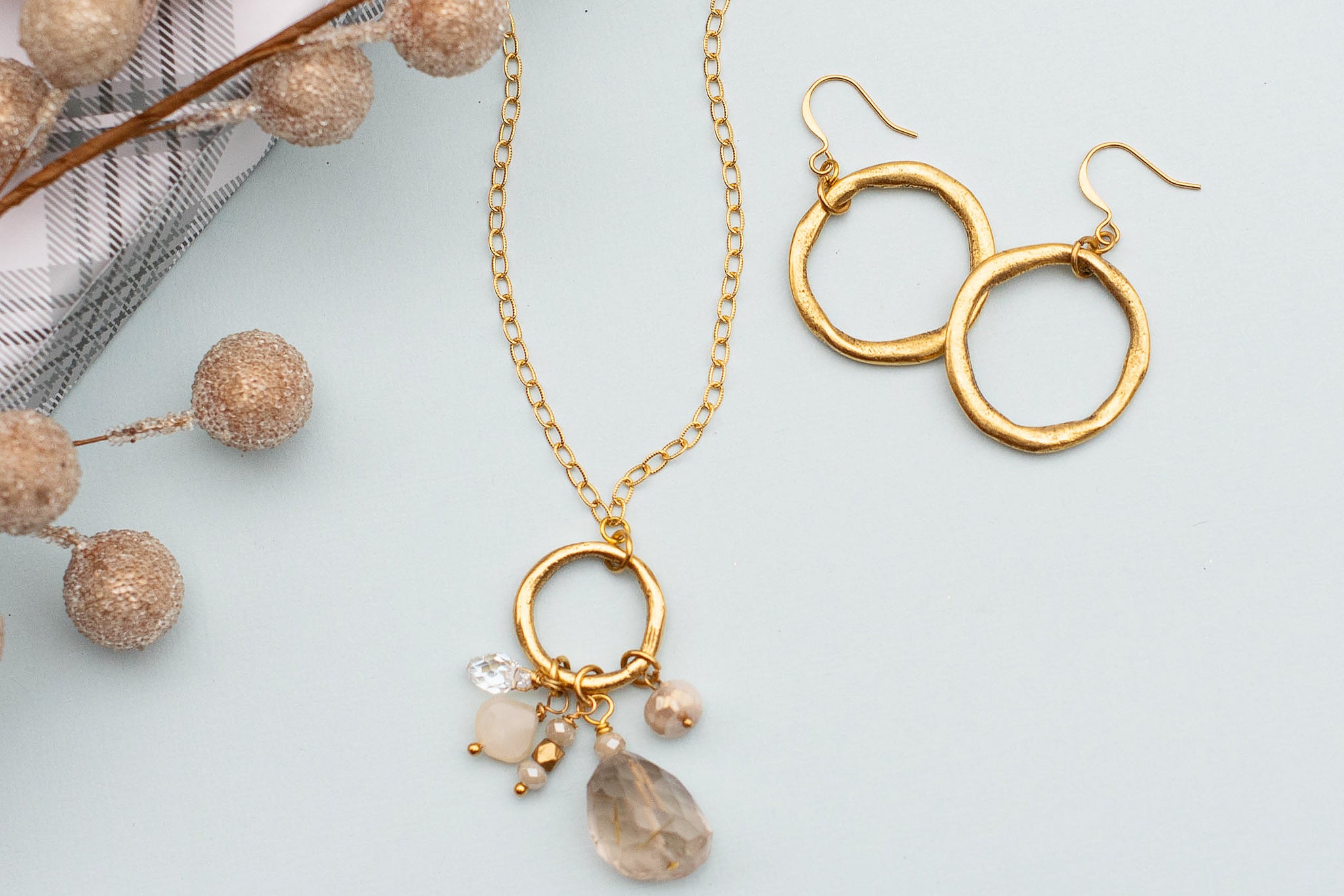 How to Give Meaningful Holiday Gifts