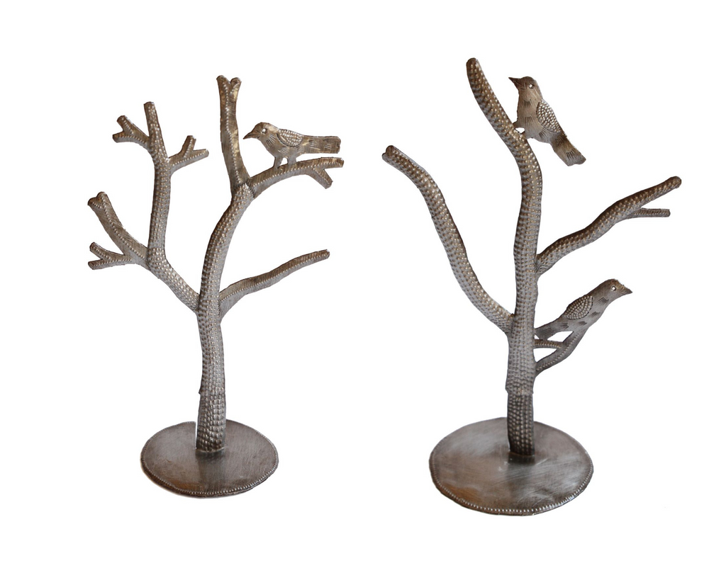 Metal tree set with birds